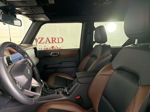 Certified 2024 Ford Bronco Outer Banks image 11