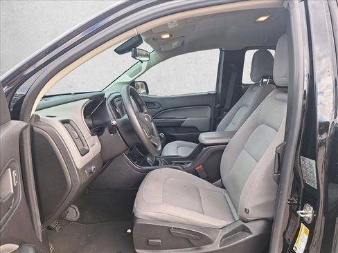 Used 2018 Chevrolet Colorado W/T w/ WT Convenience Package image 10