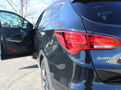 Used 2018 Hyundai Santa Fe Sport image 65