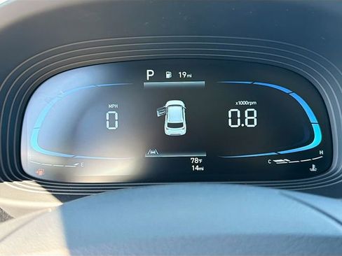 New 2026 Hyundai Venue FWD image 12