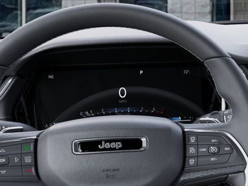 New 2025 Jeep Grand Cherokee Laredo X image 18