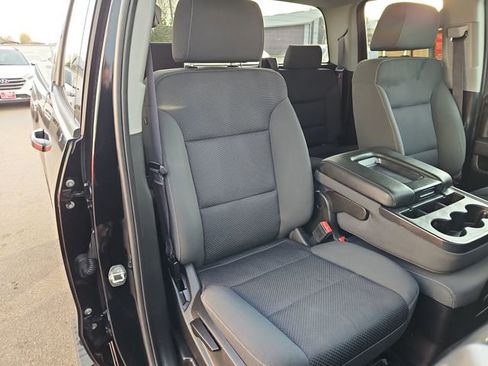 Used 2017 Chevrolet Silverado 1500 LT w/ All Star Edition AWD/4WD image 37