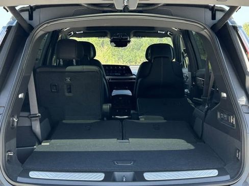 New 2026 Cadillac Vistiq Sport AWD/4WD image 9