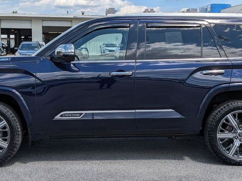 Used 2023 Toyota Sequoia Capstone AWD/4WD image 6