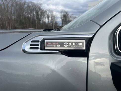 New 2026 GMC Sierra 2500 Denali w/ Denali Reserve Package image 4