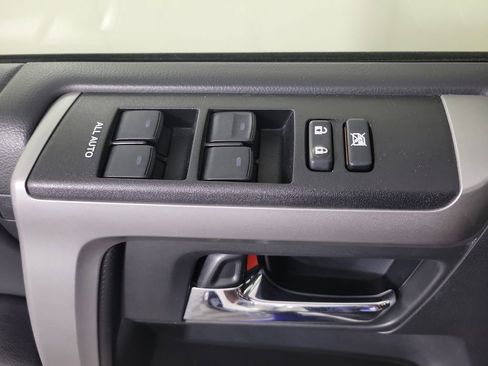 Used 2021 Toyota 4Runner SR5 Premium AWD/4WD image 21