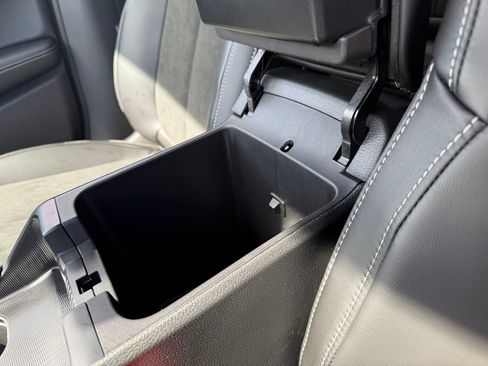 New 2025 Jeep Grand Cherokee Altitude image 26