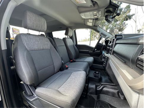Used 2023 Ford F350 XLT image 4
