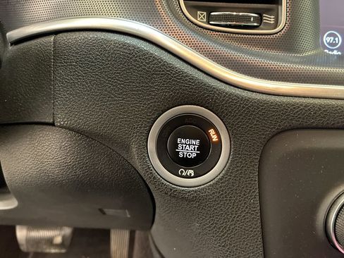 Used 2018 Dodge Charger GT AWD/4WD image 17