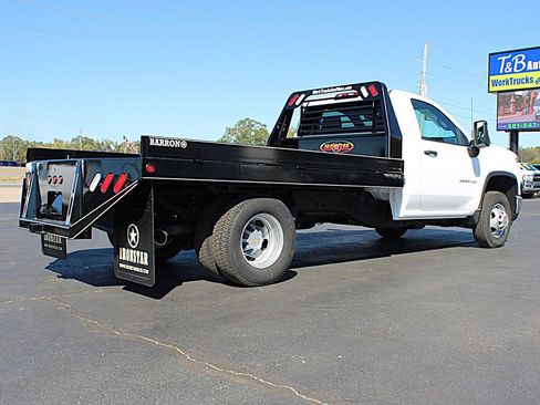 Used 2025 Chevrolet Silverado 3500 W/T w/ WT Convenience Package image 5