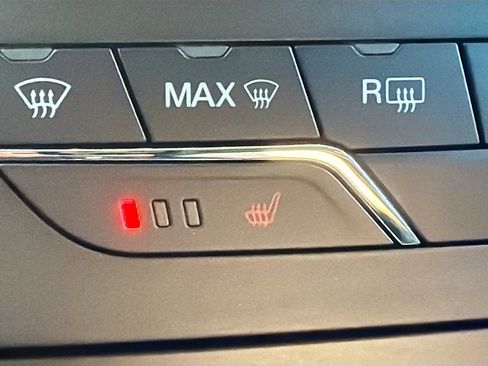 Used 2020 Ford Edge SEL w/ Convenience Package image 20