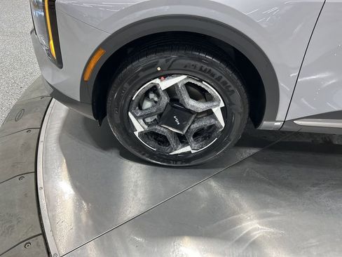 New 2026 Kia Sportage EX image 29