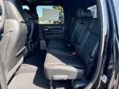 New 2026 RAM 3500 Laramie AWD/4WD image 19