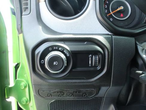 Used 2025 Jeep Wrangler Sport AWD/4WD image 14