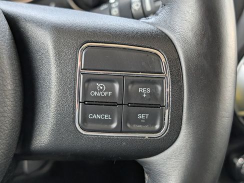 Used 2014 Jeep Wrangler Sahara w/ Connectivity Group image 16