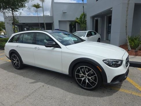 Used 2023 Mercedes-Benz E 450 4MATIC All-Terrain Wagon image 2