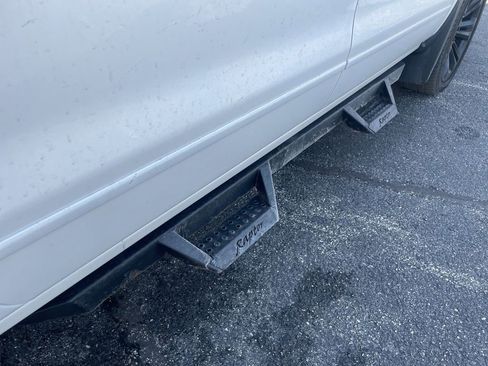 Used 2018 Chevrolet Silverado 1500 LT w/ All Star Edition image 15