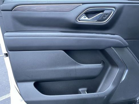 Used 2023 Chevrolet Suburban LS image 22