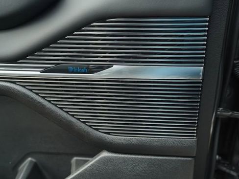 New 2026 Jeep Grand Wagoneer Summit w/ Rear Seat Video Group I image 39