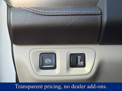 Used 2017 GMC Acadia Denali w/ Technology Package image 22