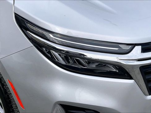 Used 2022 Chevrolet Equinox LT image 33