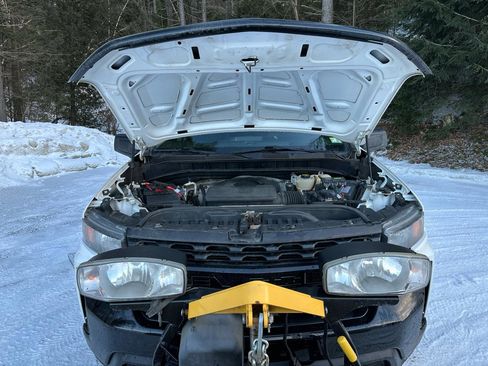 Used 2020 Chevrolet Silverado 1500 Custom Trail Boss w/ Custom Convenience Package image 11