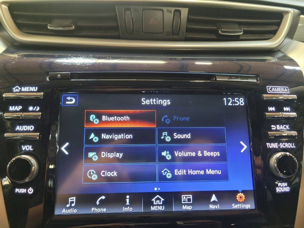 Used 2017 Nissan Murano SV AWD/4WD image 25