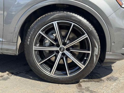 Used 2023 Audi Q7 3.0T Prestige AWD/4WD image 6
