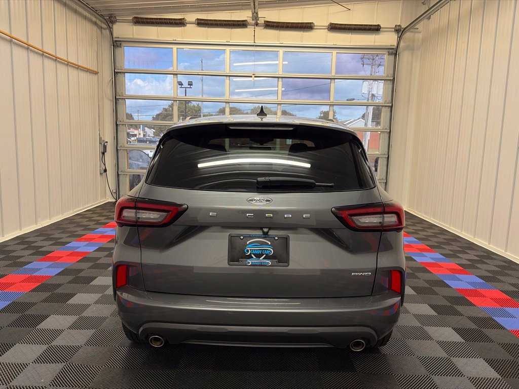 Used 2023 Ford Escape ST-Line AWD/4WD image 5