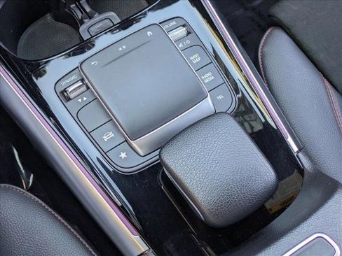 Used 2023 Mercedes-Benz GLA 250 GLA 250 image 16