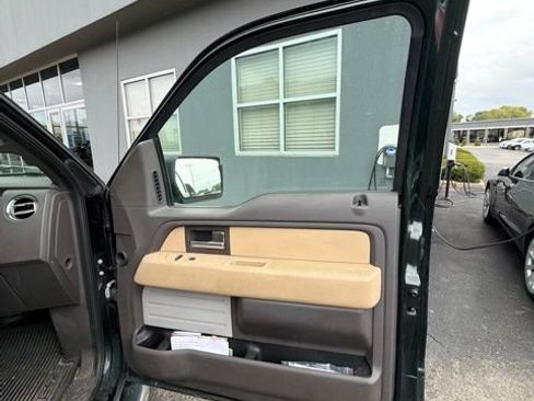 Used 2014 Ford F150 XLT w/ Equipment Group 302A Luxury AWD/4WD image 17
