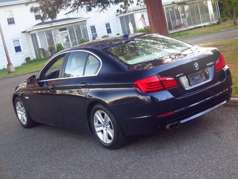 Used 2013 BMW 528i xDrive Sedan AWD/4WD image 28