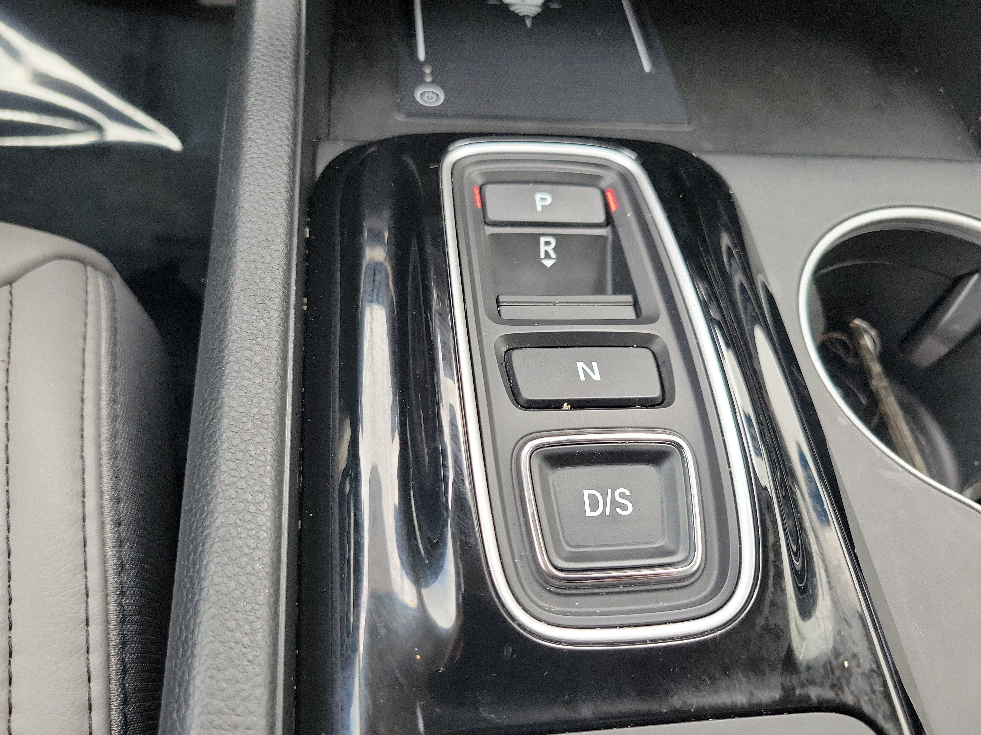 Used 2025 Honda Pilot Touring image 32