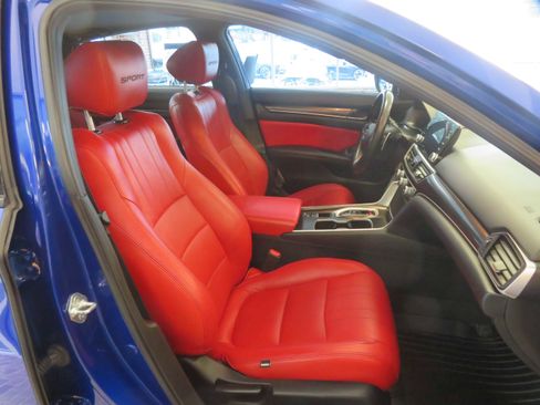 Used 2021 Honda Accord Sport image 26