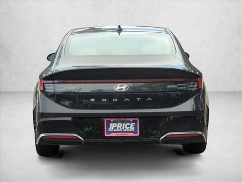 Used 2024 Hyundai Sonata SEL FWD image 6