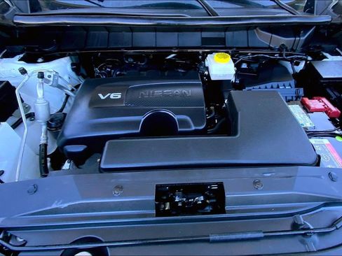 Used 2023 Nissan Pathfinder SL w/ Lighting Package (N92) image 21