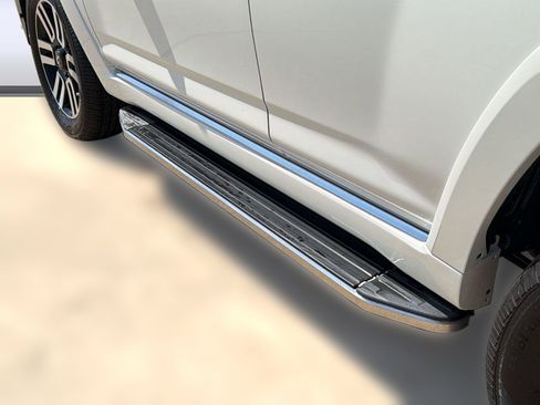 Used 2019 Toyota 4Runner Limited image 23