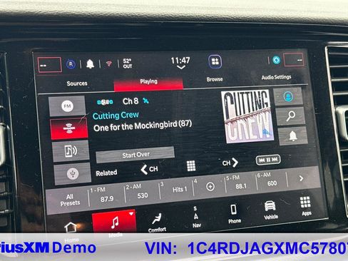 Used 2021 Dodge Durango SXT image 30