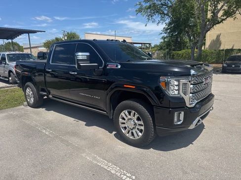 Used 2023 GMC Sierra 2500 Denali w/ Denali Ultimate Package image 3