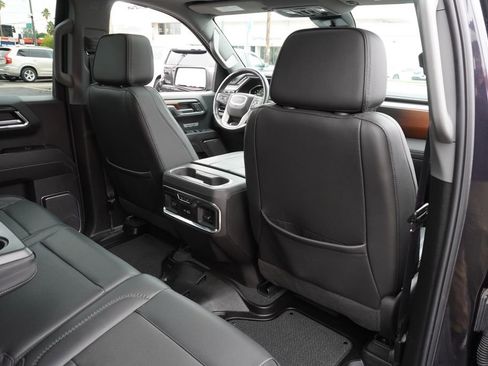 Used 2024 GMC Sierra 1500 Denali image 11