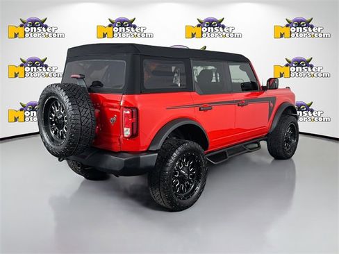 Used 2023 Ford Bronco 4-Door image 5