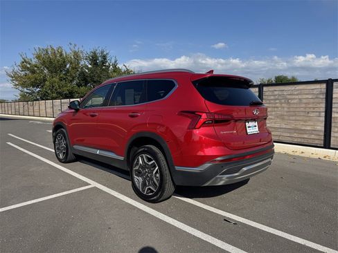 Used 2022 Hyundai Santa Fe Limited image 3