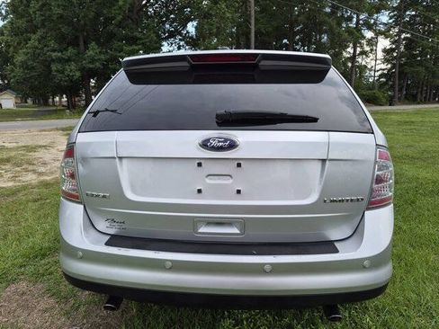 Used 2010 Ford Edge Limited FWD image 4