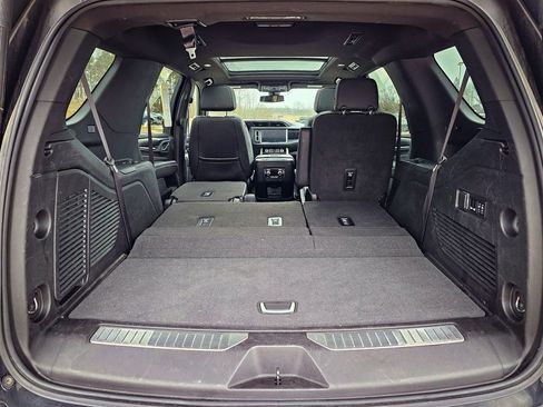 Certified 2022 GMC Yukon Denali image 33