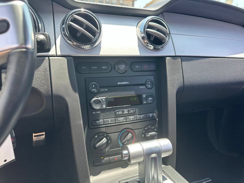 Used 2007 Ford Mustang GT RWD image 13