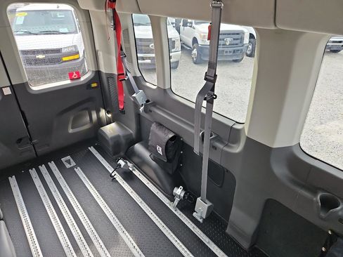 Used 2020 Ford Transit 350 XL RWD image 35