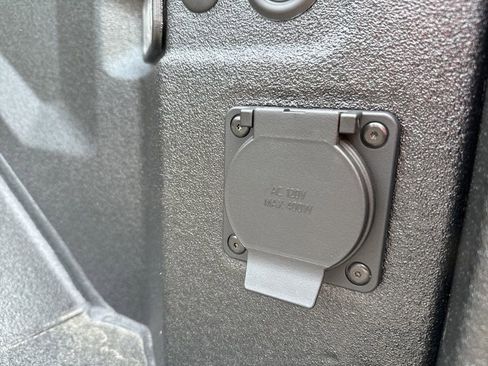 New 2025 GMC Hummer EV 3X image 64