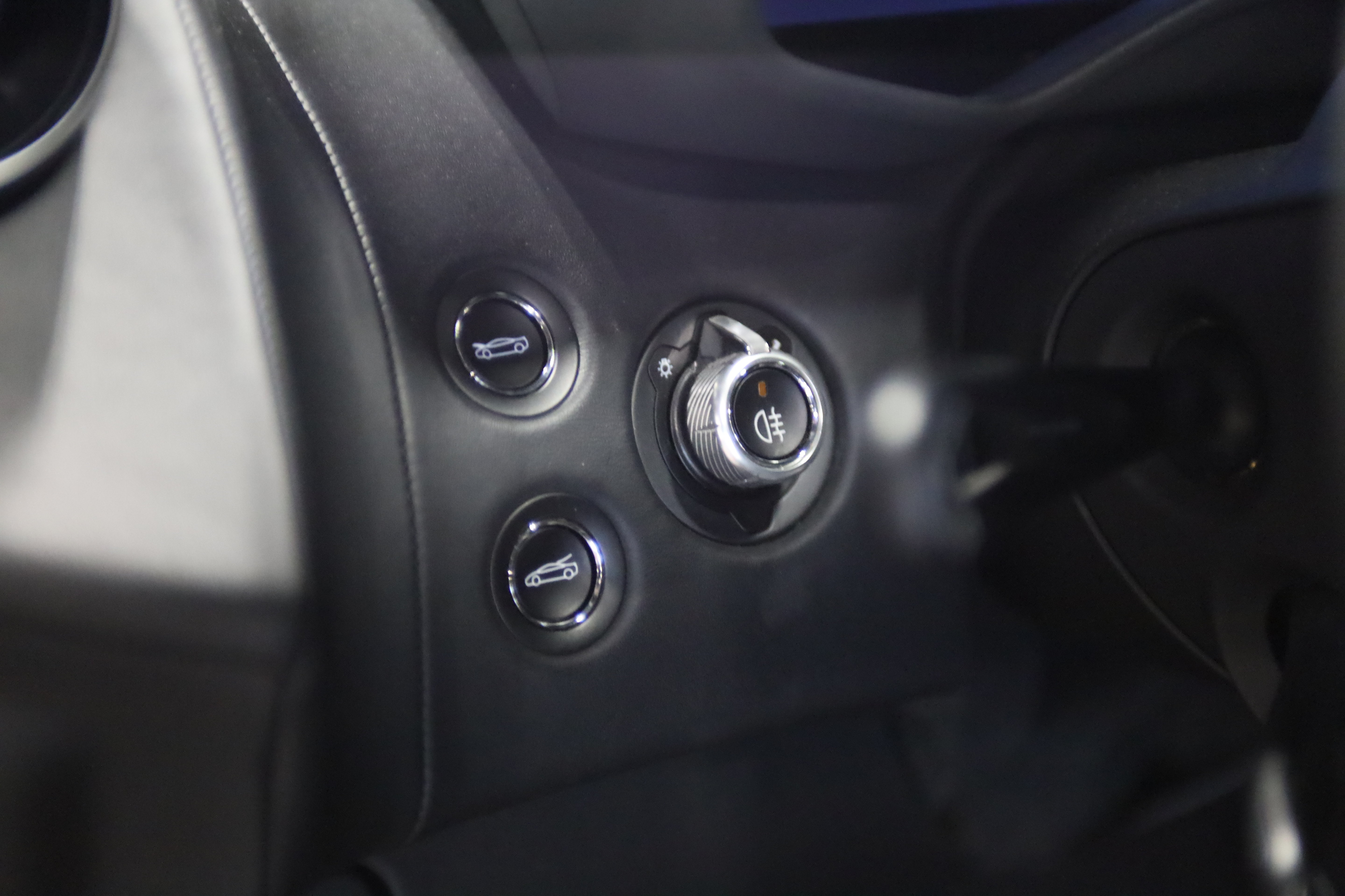 Used 2023 McLaren GT RWD image 21