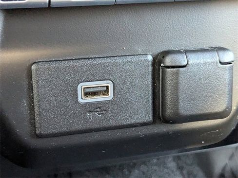 Certified 2020 Chevrolet Silverado 1500 Custom Trail Boss w/ Custom Convenience Package image 21