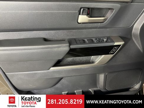 Used 2022 Toyota Tundra Limited image 11